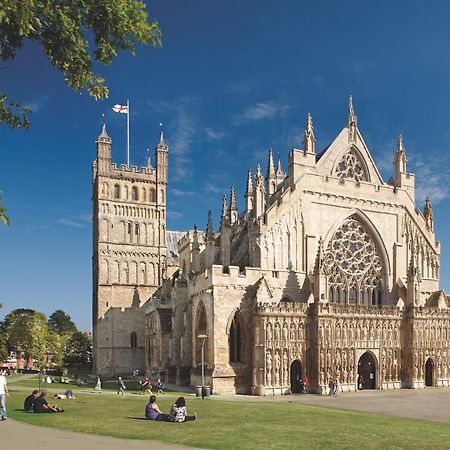 Half Price Offer - Exeter City Apartment Bagian luar foto