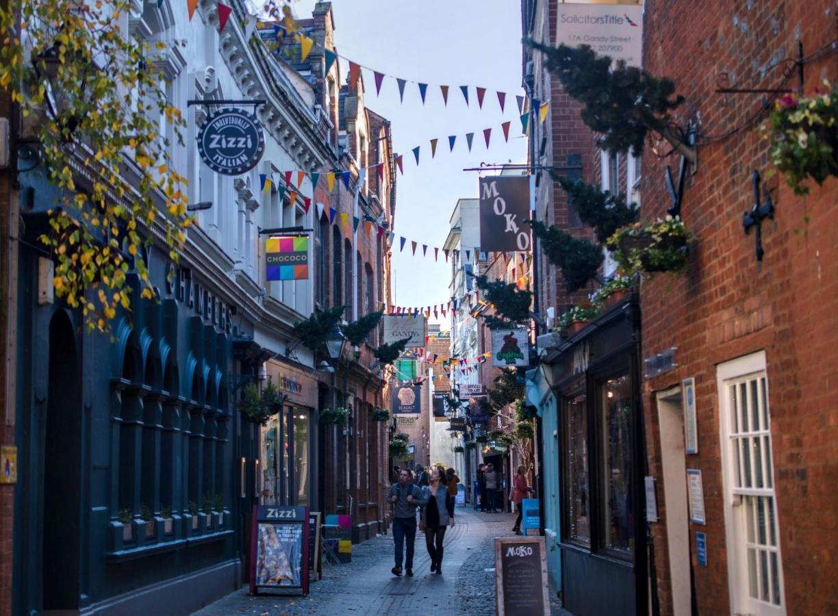 Half Price Offer - Exeter City Apartment Bagian luar foto